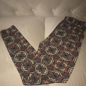 EUC Multi Colored Leggings - Super Cute!